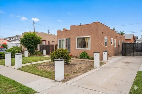 Remodeled Duplex with New ADU