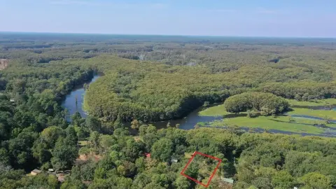 Caddo Lake Waterfront Land