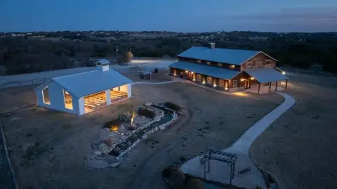 Texas Ranch with Wedding Venue