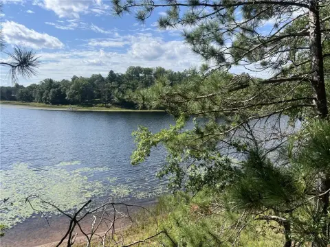 Dubois Lake 1.5-Acre Lot