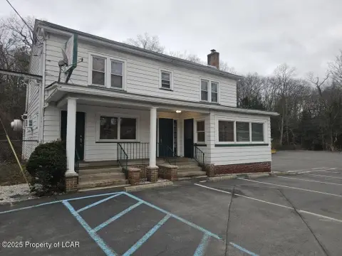 Award-Winning Restaurant with Owner's Quarters