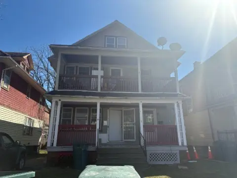 Rochester Duplex with Porches