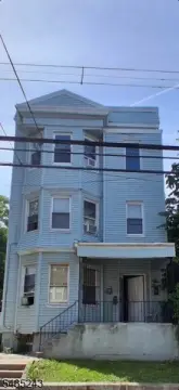 Duplex with Flat Roof