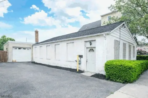 Wallington Boro Commercial Space
