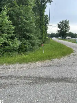 Corner Lot in Lake Ogemaw Community