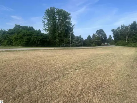 Adjoining Corner Home Lots