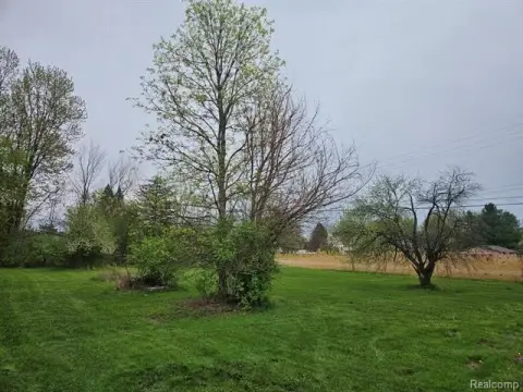Residential Lot in Burton, MI