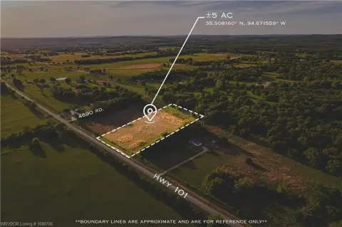 5-Acre Tract in Akins