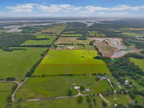 Unrestricted Agricultural Land