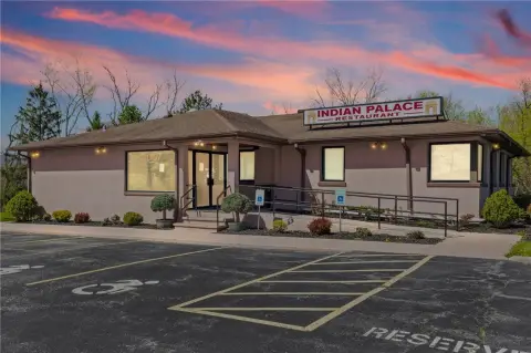 Restaurant/Bar Property on 3.61 Acres