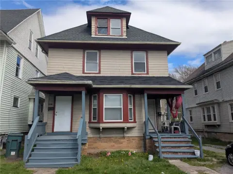 Rochester Duplex: Investment or Owner-Occupancy