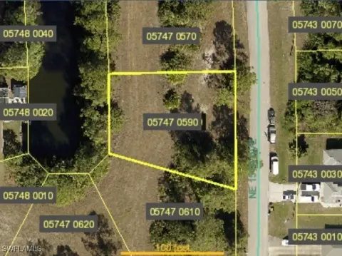 Cape Coral Oversized Residential Lot