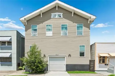 Quadplex with Garage