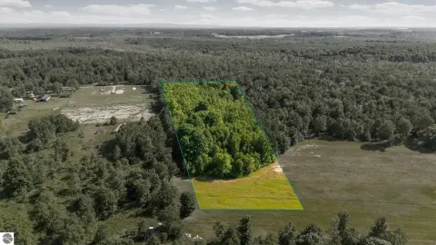 Wooded Recreation Land Parcel