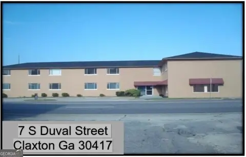 Versatile Commercial Property in Claxton