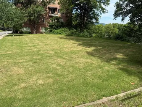 Commercial Land Near Marietta Square