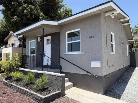 Remodeled Duplex With Rental Unit