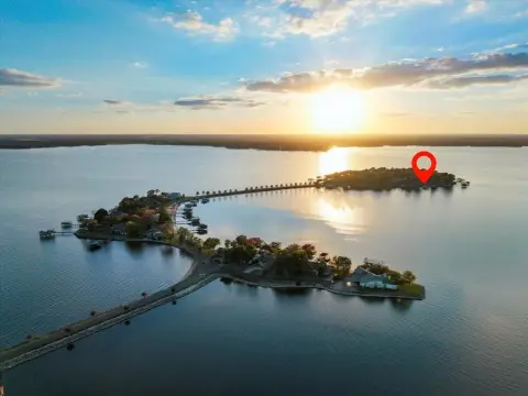 Waterfront Land with Boathouse, Mabank