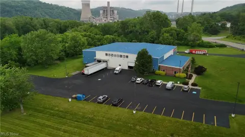 Commercial Land in Beech Bottom