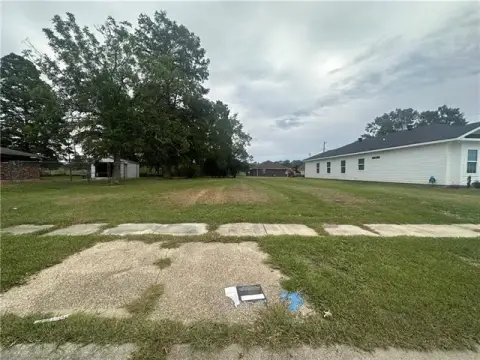 Vacant Land in St. Bernard