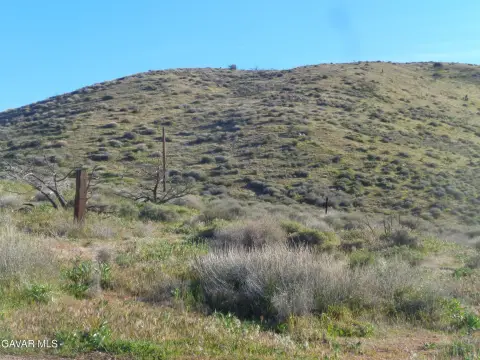 Palmdale Land with View