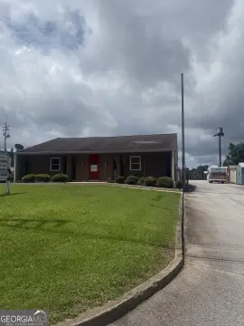 Freestanding Office Building with Dock