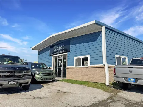 Four-Bay Auto Shop