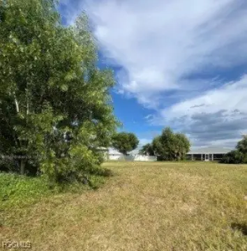 Cape Coral Vacant Land
