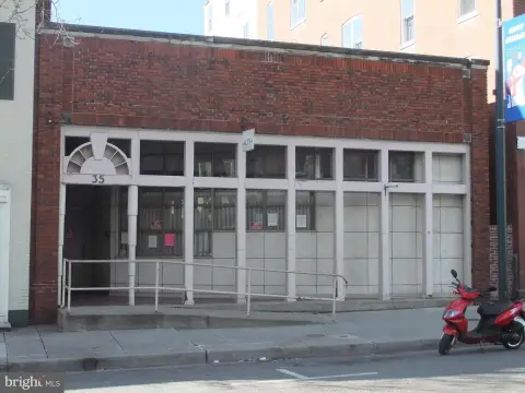 Versatile Commercial Space in Hagerstown