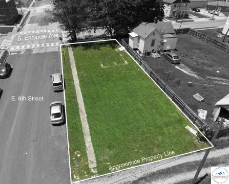 Vacant Corner Lot in Sedalia