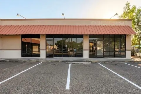 Adaptable Retail Space