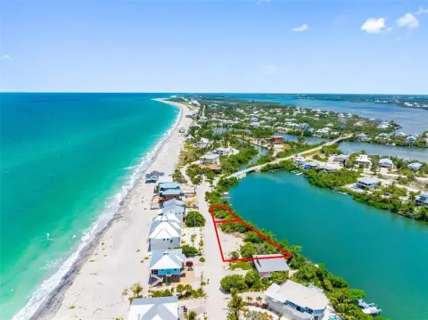 Waterfront Homesite with Extensive Frontage