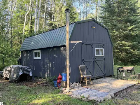 Recreational Hunting Land with Cabin