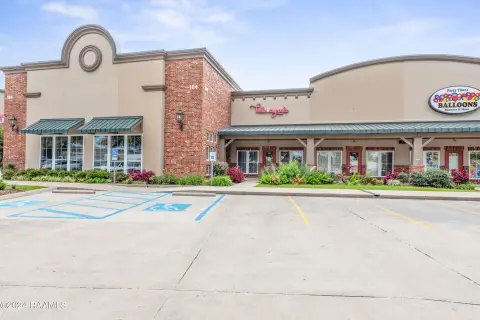 Retail and Office Suite