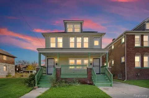 Renovated Duplex Near Boston Edison