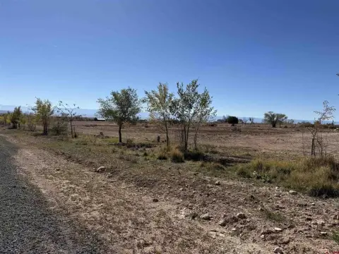 Residential Land with Mountain Views