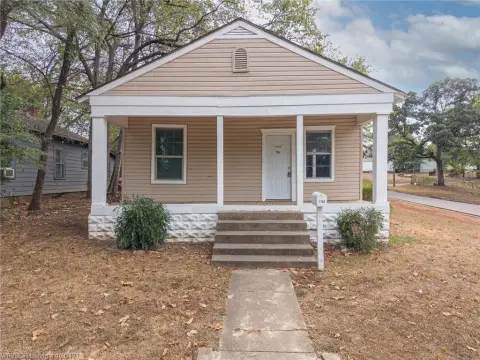 Duplex with Garage Apartment
