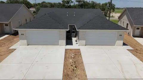 Zero-Entry Residential Income Property