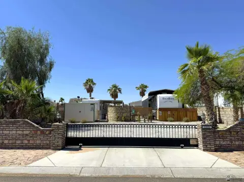 Yuma Mobile Home/RV Retreat