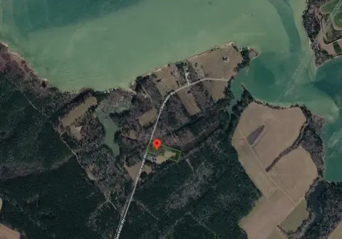 Agricultural Waterfront Homesite Land