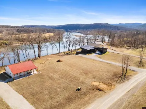 White River Frontage Land