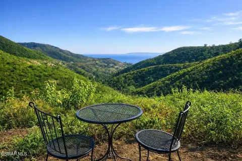 Secluded Malibu Hills Land Parcel