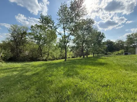 Residential Land in Lawrenceburg, IN
