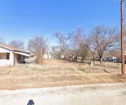 Residential Lot in Brownwood, TX