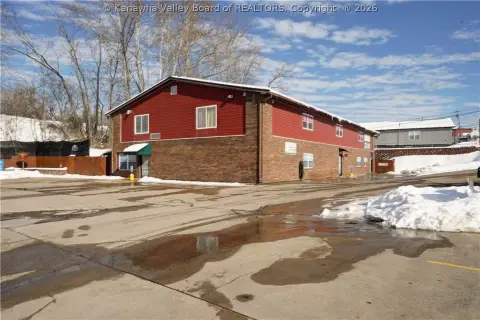 Versatile Commercial Property in Hurricane