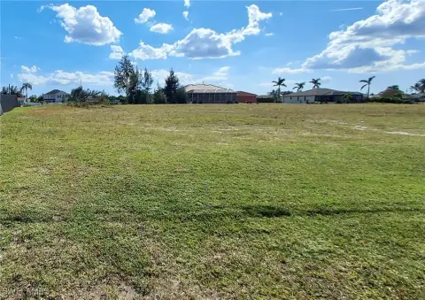 Cape Coral Building Lot