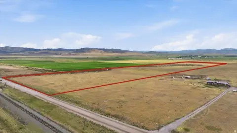 Acreage Building Lot with Road Access