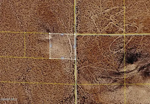 Land in Los Angeles County