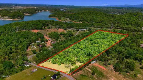 Residential Land in Boones Creek