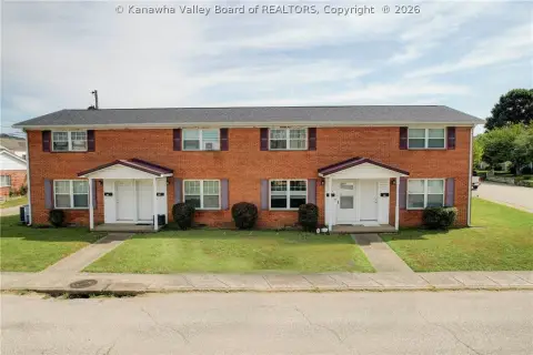 Brick Quadplex With Townhome Layout